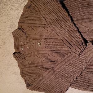 Brown cabelas sweater
